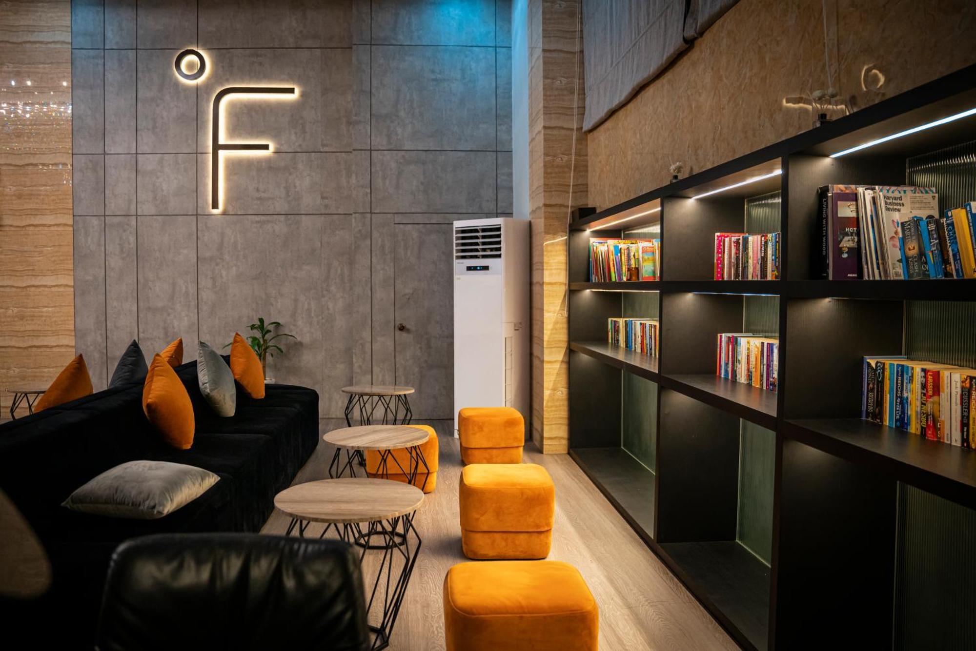 Hotel Sanchaung Янгон Екстер'єр фото