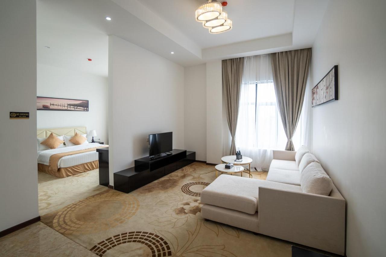 Hotel Sanchaung Янгон Екстер'єр фото