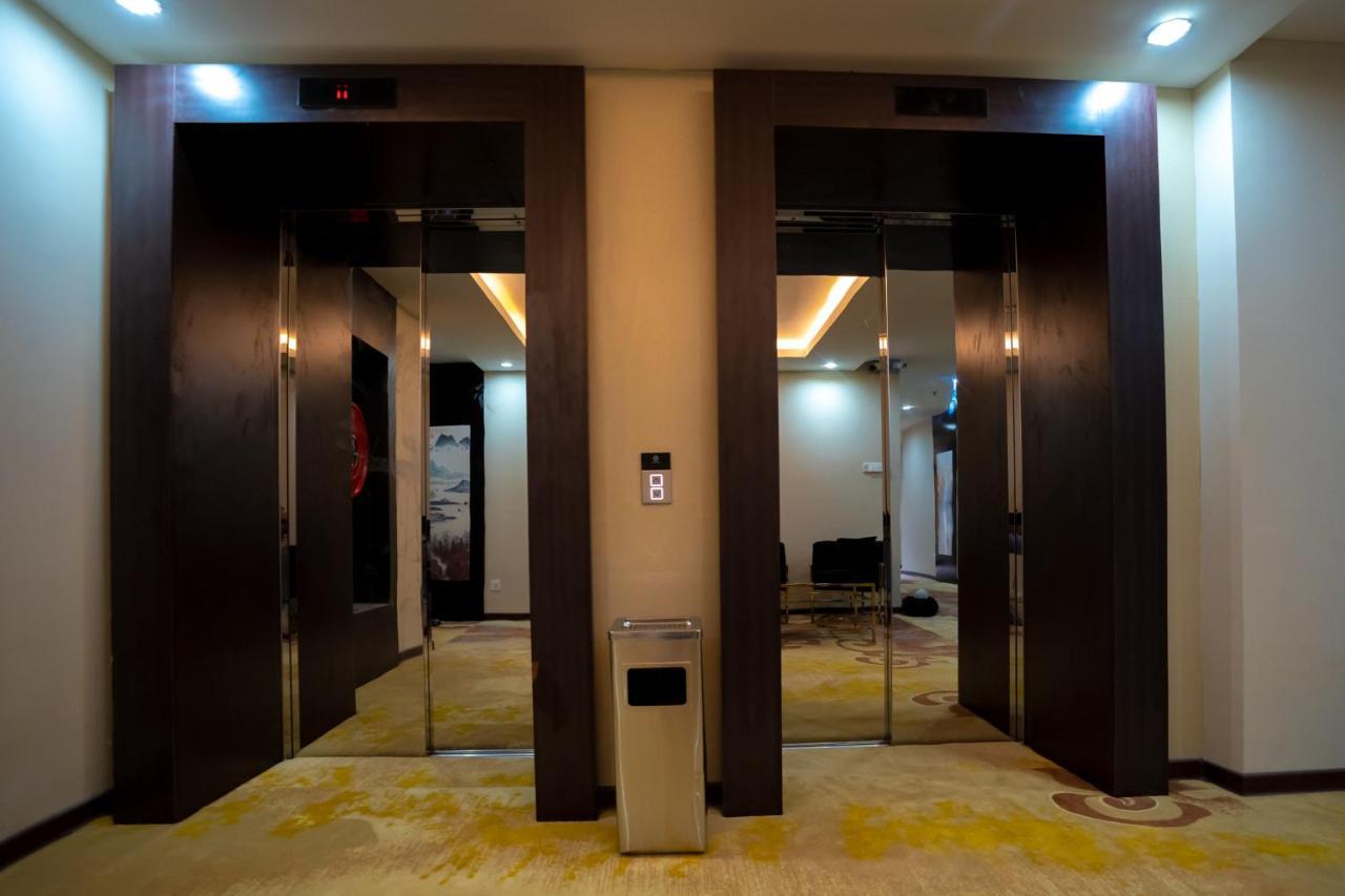 Hotel Sanchaung Янгон Екстер'єр фото