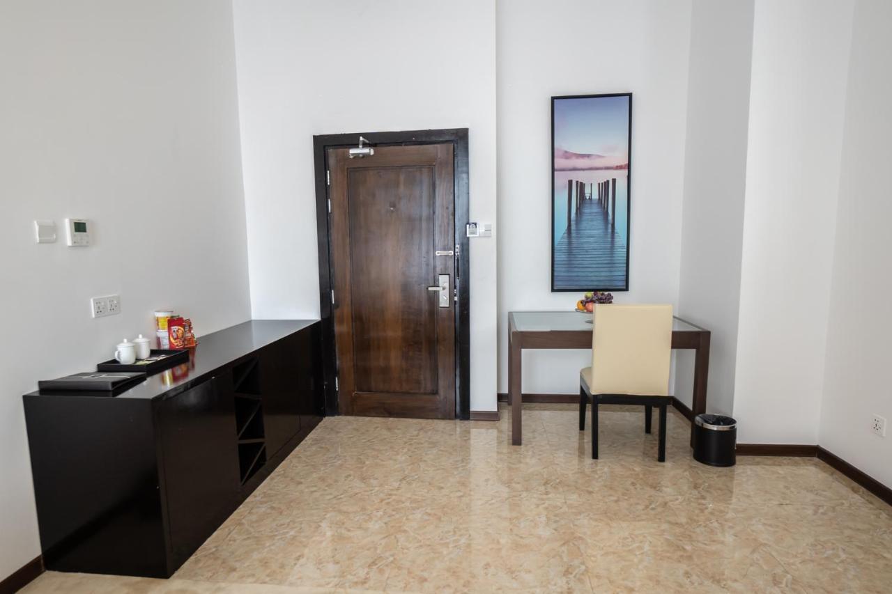 Hotel Sanchaung Янгон Екстер'єр фото